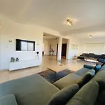 Acropolis 8