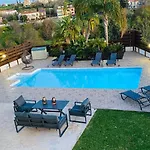 Villa Acropolis 8