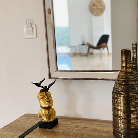 Acropolis 8 * Klorakas