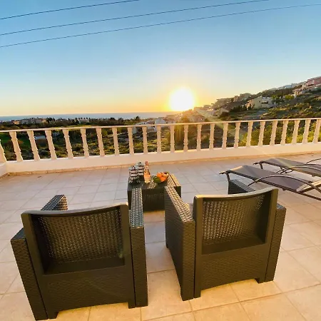 Villa Acropolis 8