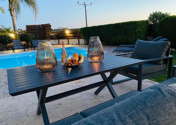 Villa Acropolis 8 Klorakas